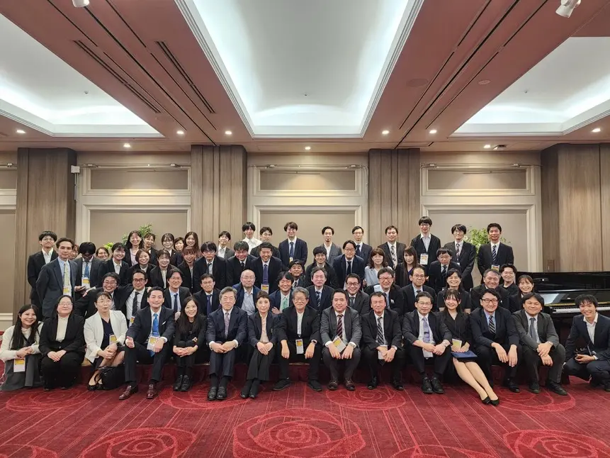 懇親会集合写真